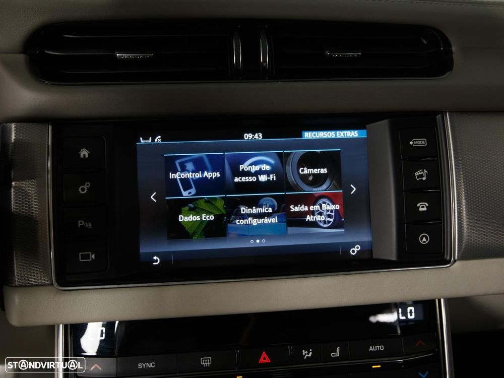 Jaguar XF - 33