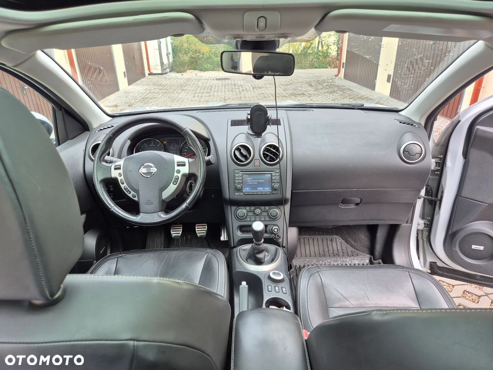 Nissan Qashqai 2.0 dCi Tekna EU5 - 9