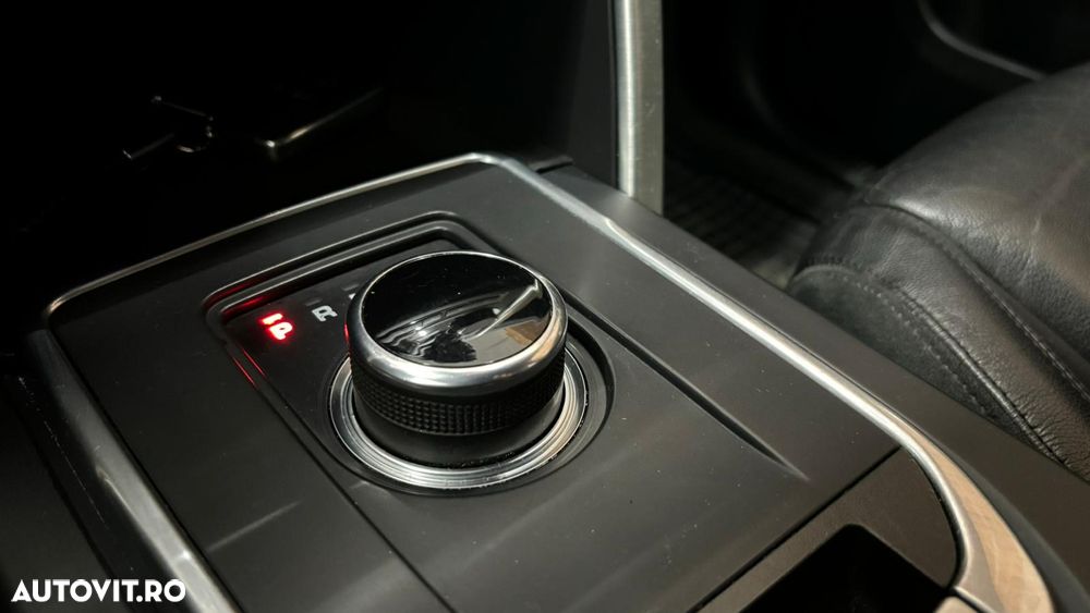 Land Rover Discovery Sport - 17