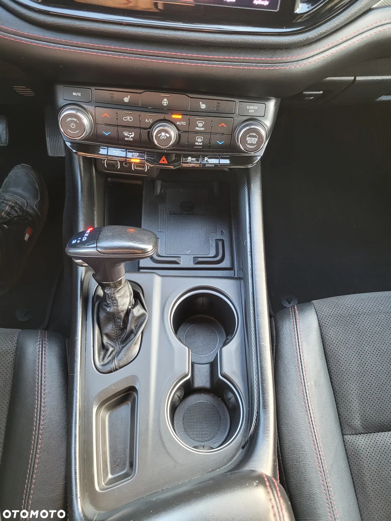 Dodge Durango 5.7 R/T - 29
