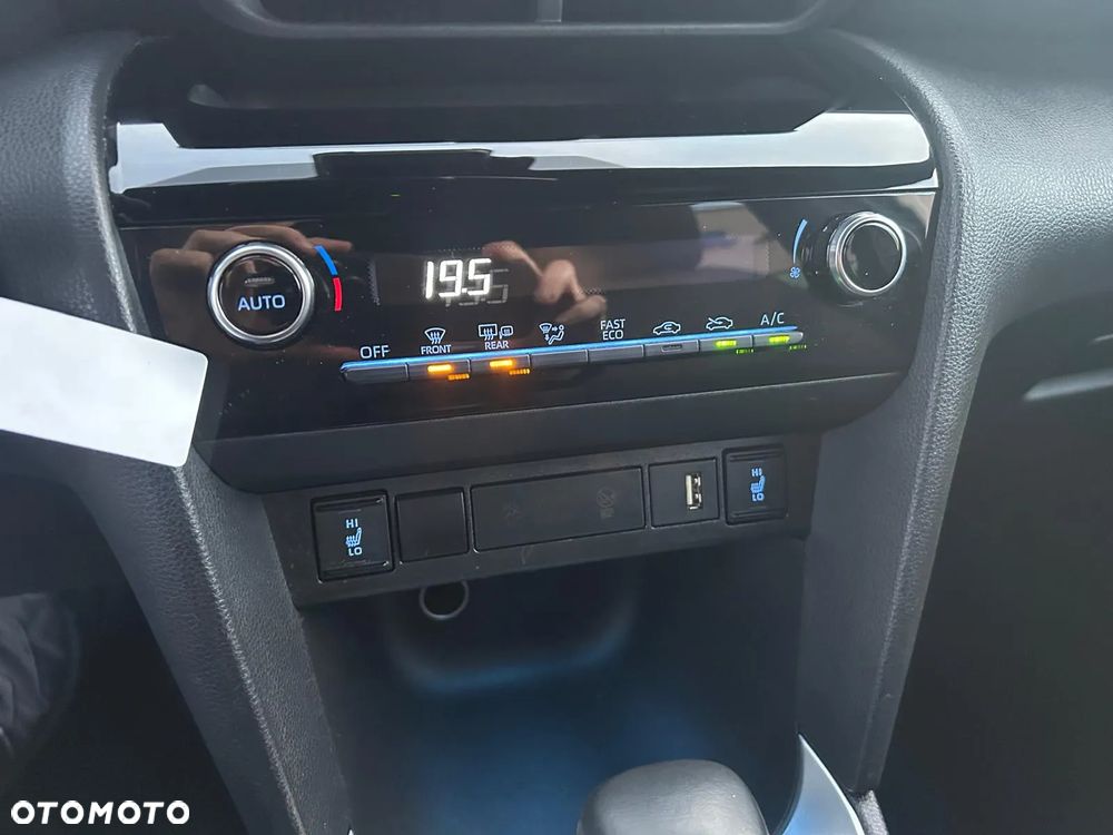 Toyota Yaris Cross Hybrid 1.5 Comfort - 13