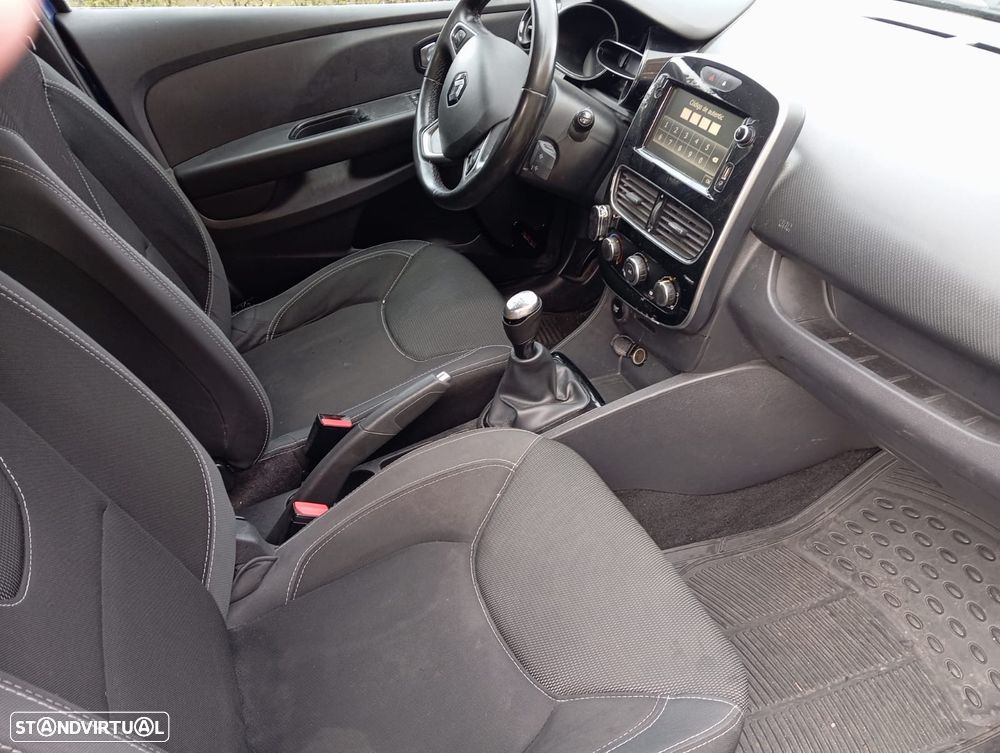Renault Clio 1.5 dCi Zen - 9