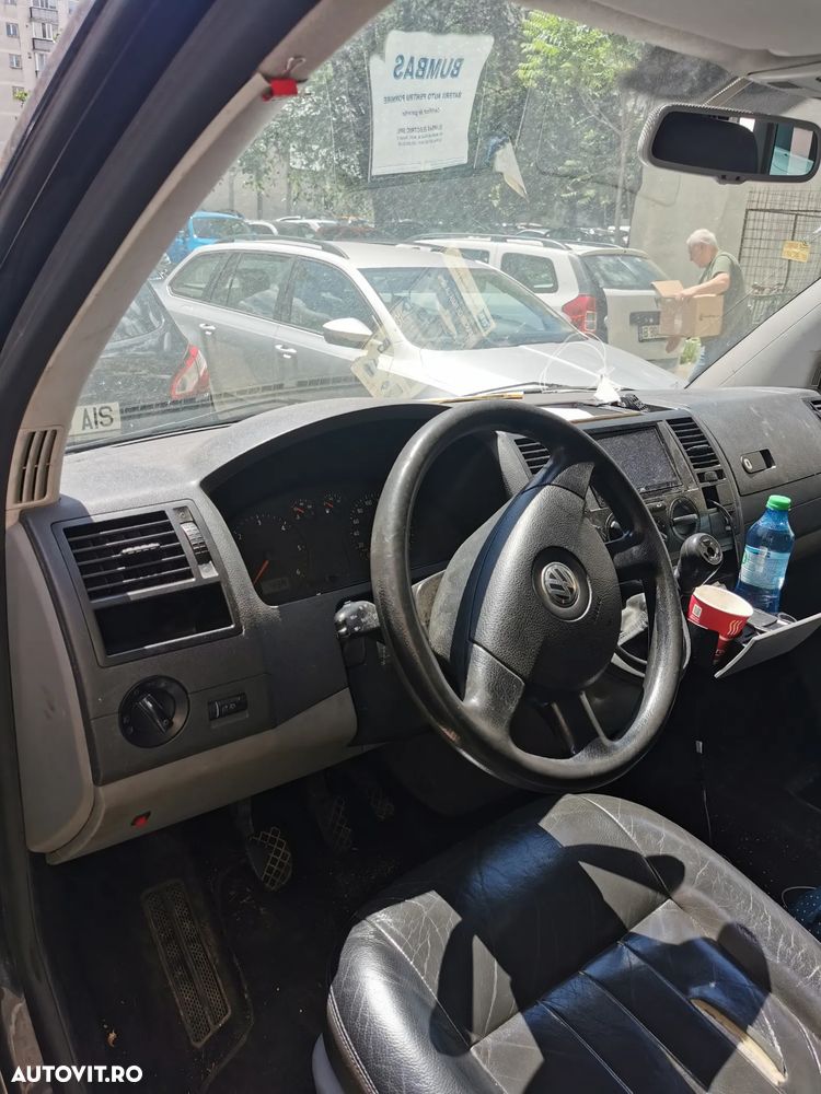 Volkswagen Transporter - 7