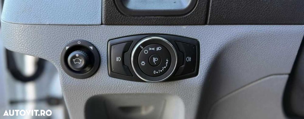 Ford TRANSIT PRELATA - 19