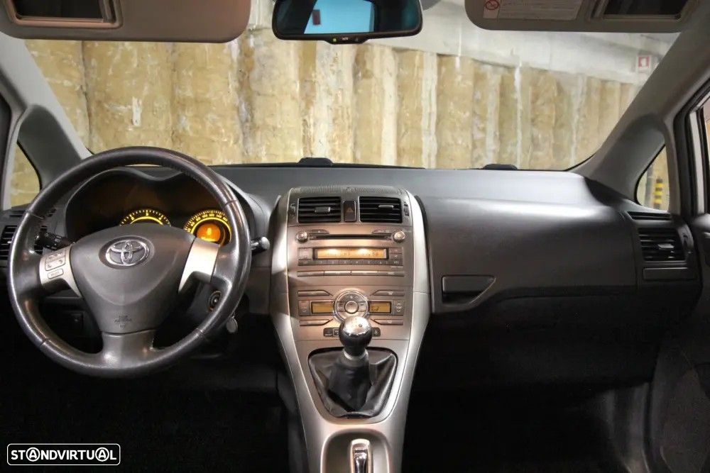 Toyota Auris 1.4 D-4D AC - 7