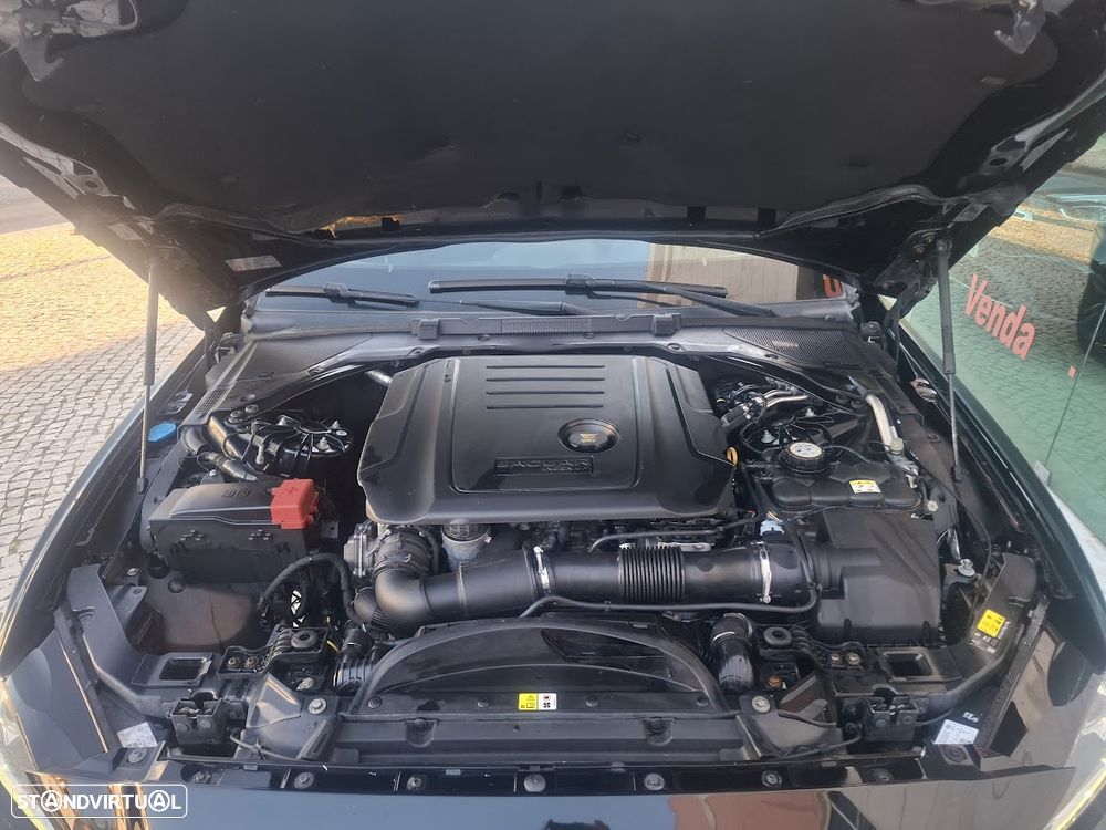 Jaguar XE 2.0 D Prestige Aut. - 57