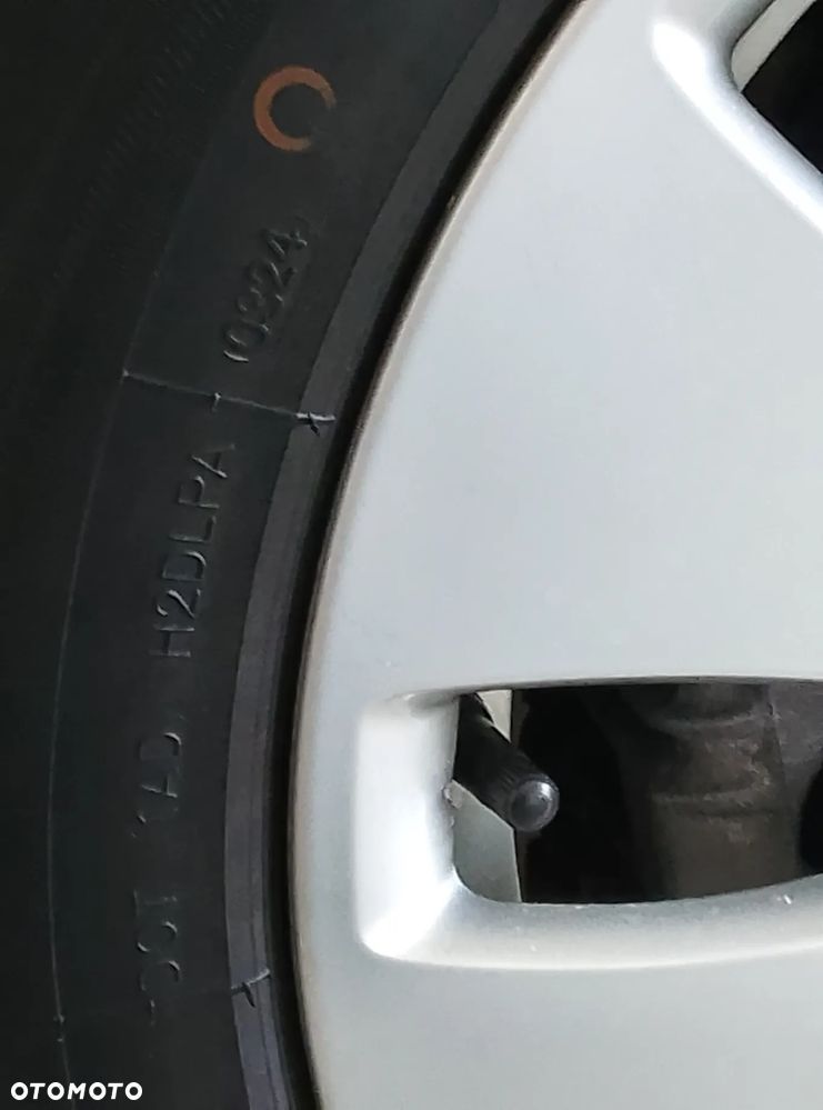 Audi A4 ver-1-8t - 36