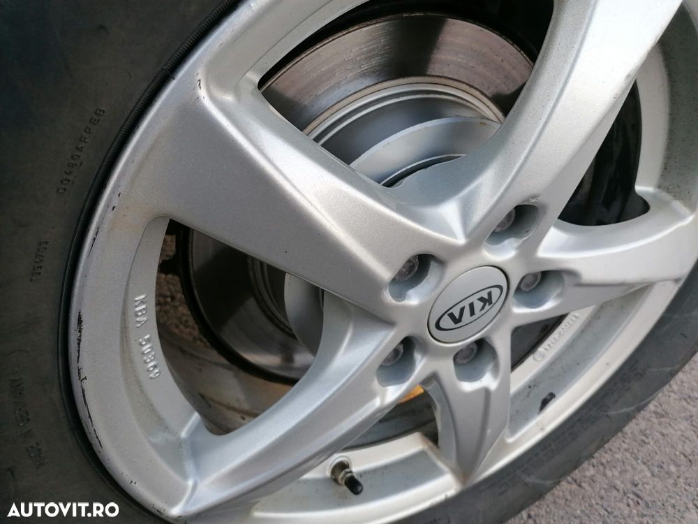 Kia Sportage 1.6 GDI 6MT 4x2 Classic - 21