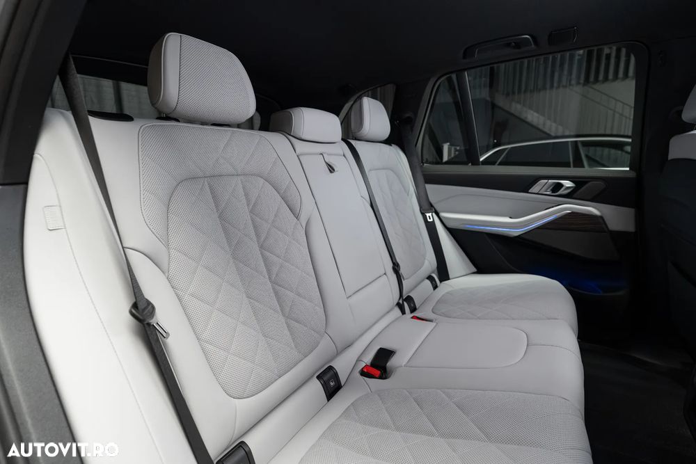 BMW X5 xDrive30d - 32