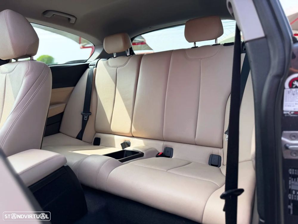 BMW 116 d Sport Line - 15