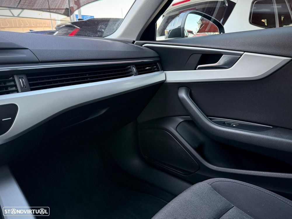 Audi A4 2.0 TDI Advance S tronic - 20