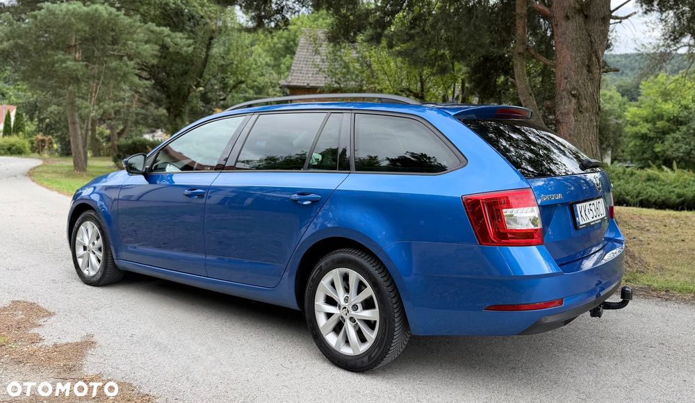 Skoda Octavia 1.6 TDI DSG Style - 11