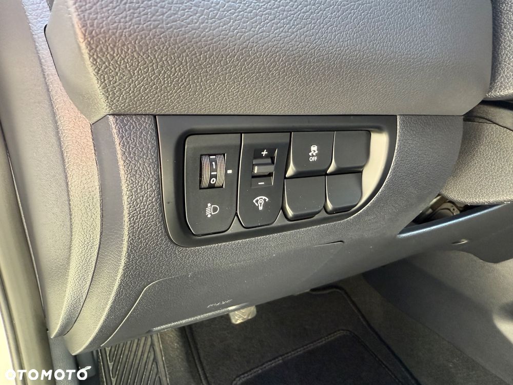 Kia Rio 1.2 Attract - 12