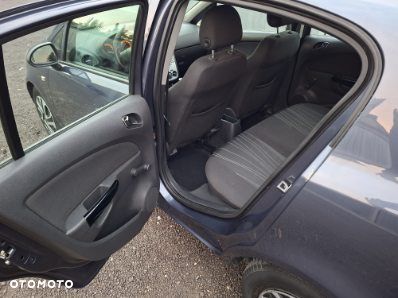 Opel Corsa 1.2 16V Cosmo - 8