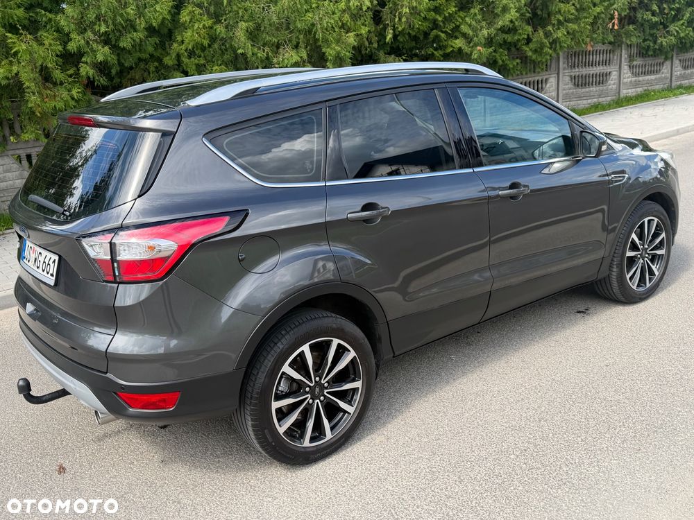 Ford Kuga 1.5 TDCi FWD Titanium - 9