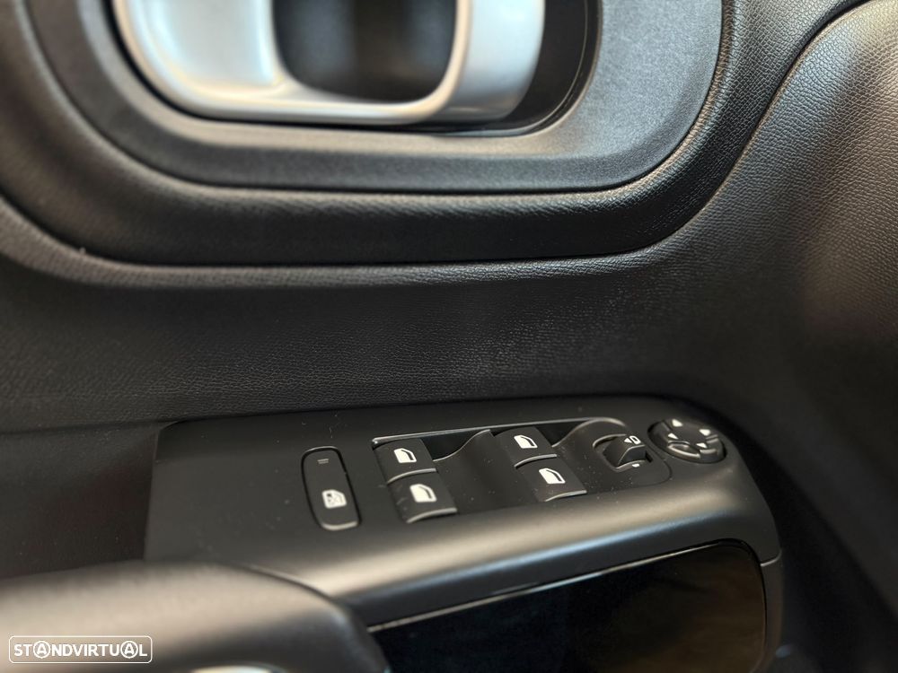 Citroën C5 Aircross 1.6 Hybrid Plus e-EAT8 - 28