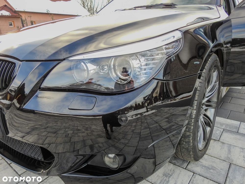 BMW Seria 5 525d - 14