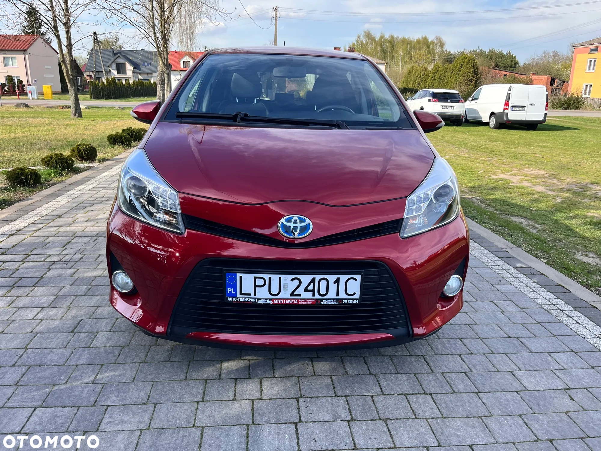 Toyota Yaris Hybrid 100 Dynamic - 3