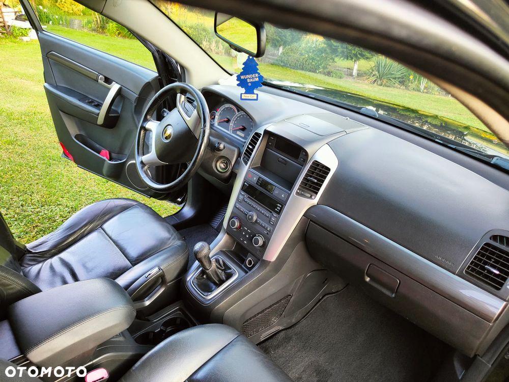 Chevrolet Captiva 2.0 d LT high - 12