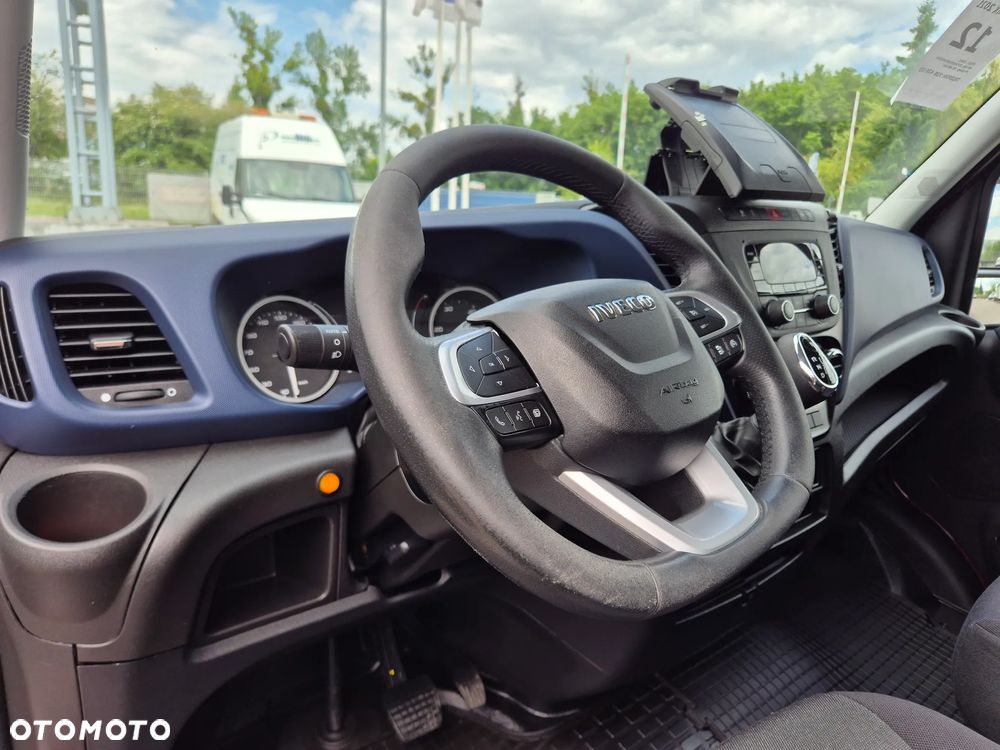 Iveco 50C/35 (32841) - 15