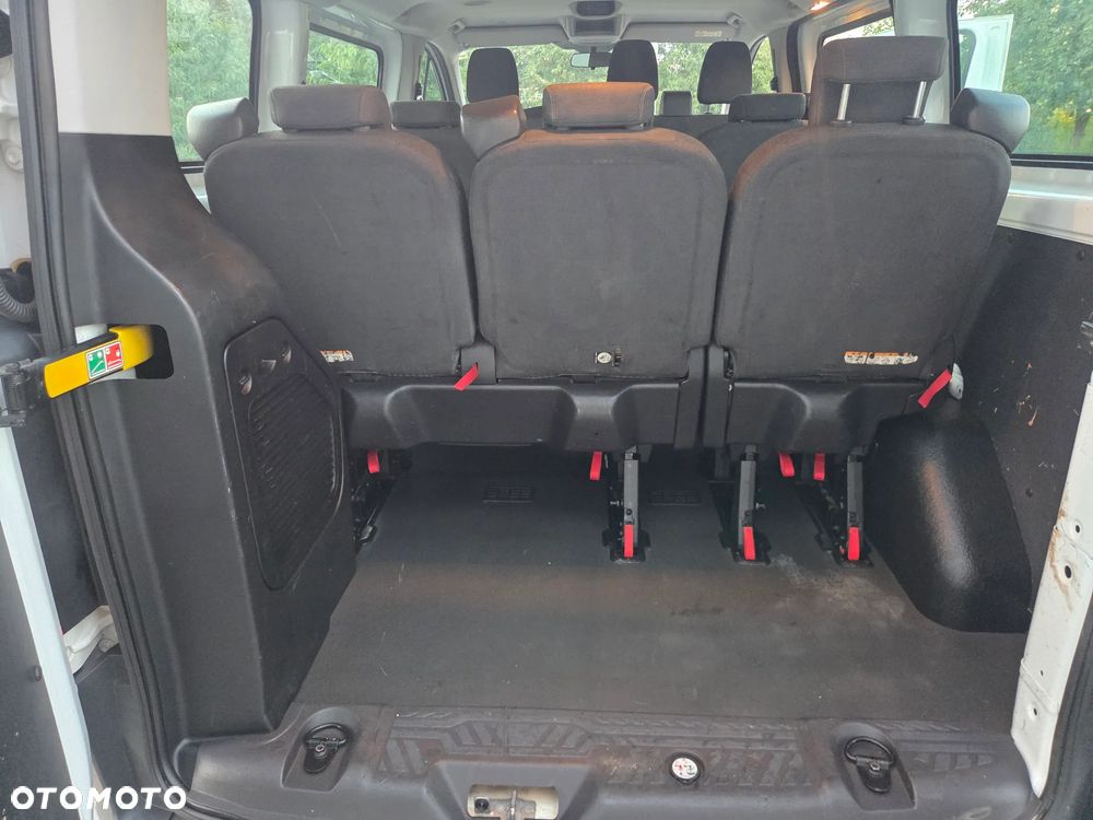 Ford Transit Custom - 10