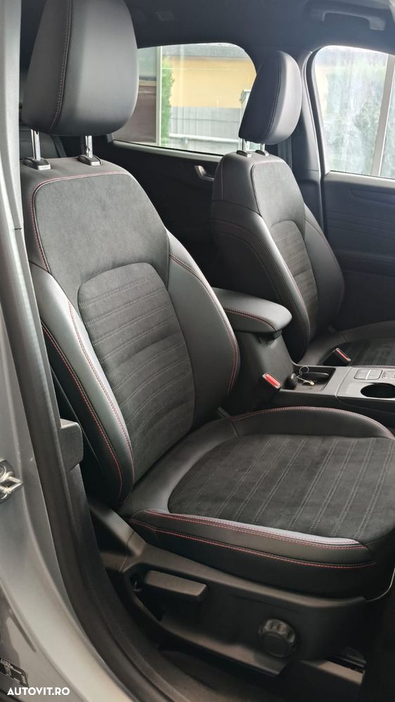 Ford Kuga - 10