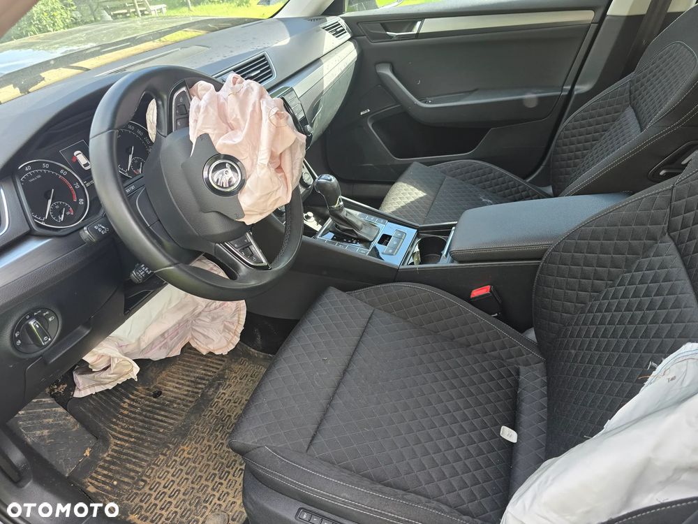 Skoda Superb 2.0 TSI 4x4 Style DSG - 6