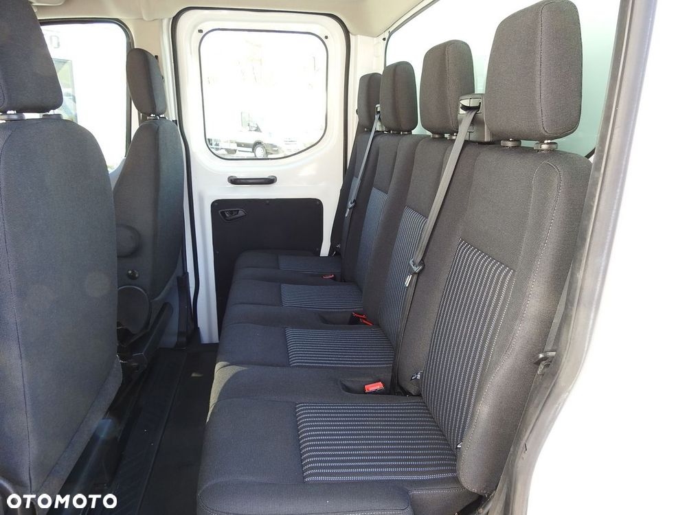 Ford TRANSIT  WYWROTKA PODWÓJNA KABINA DOKA 6 MIEJSC TEMPOMAT KLIMATYZACJA  130KM - 41