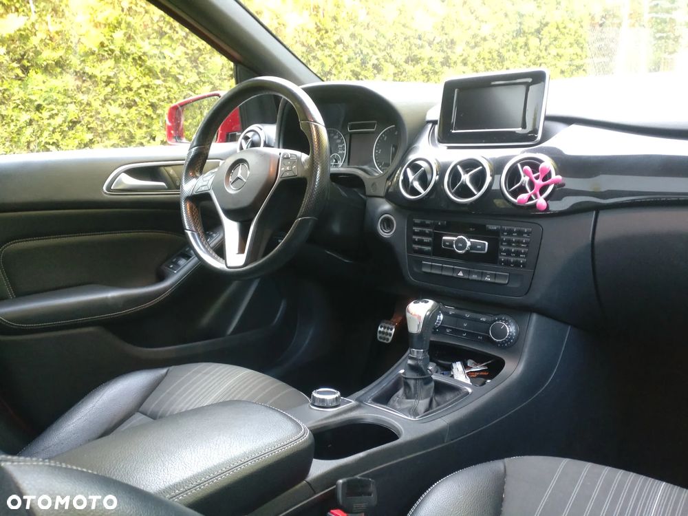 Mercedes-Benz Klasa B 180 CDI (BlueEFFICIENCY) - 6