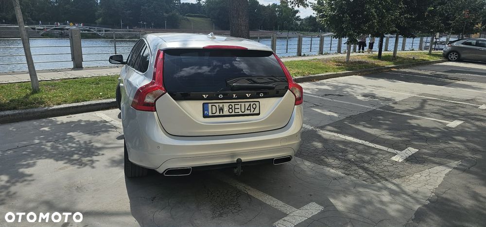 Volvo V60 D4 Drive-E Base - 10