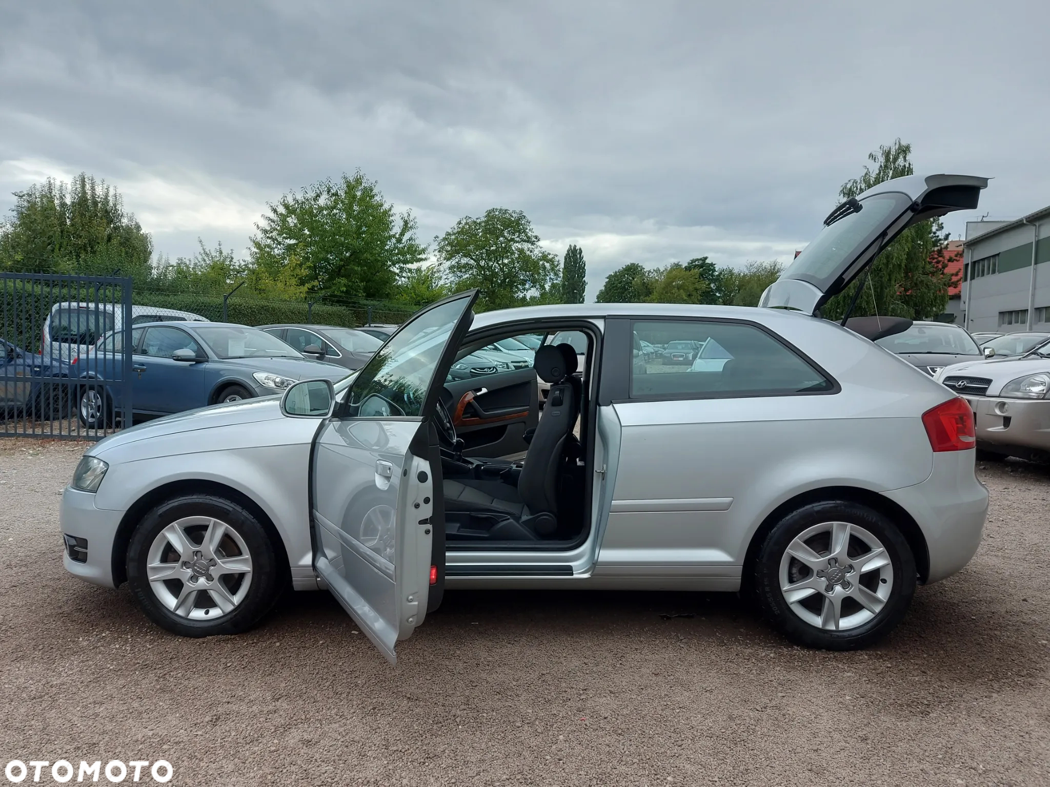 Audi A3 1.6 Attraction - 38