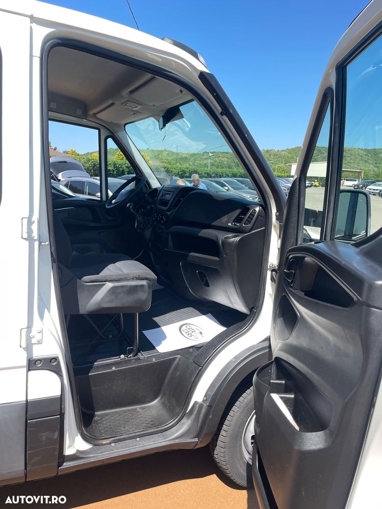 Iveco Daily Doka 6LOCURI  PUNTE DUBLA  BASCULABIL - 18