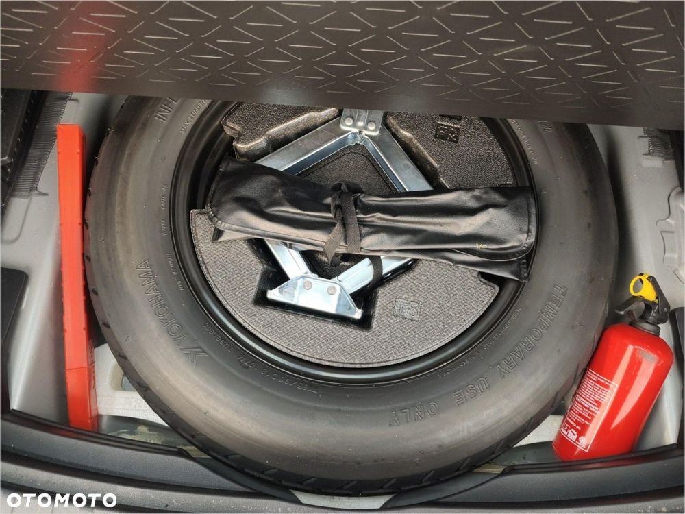 Toyota RAV4 2.5 Hybrid Selection 4x2 - 23