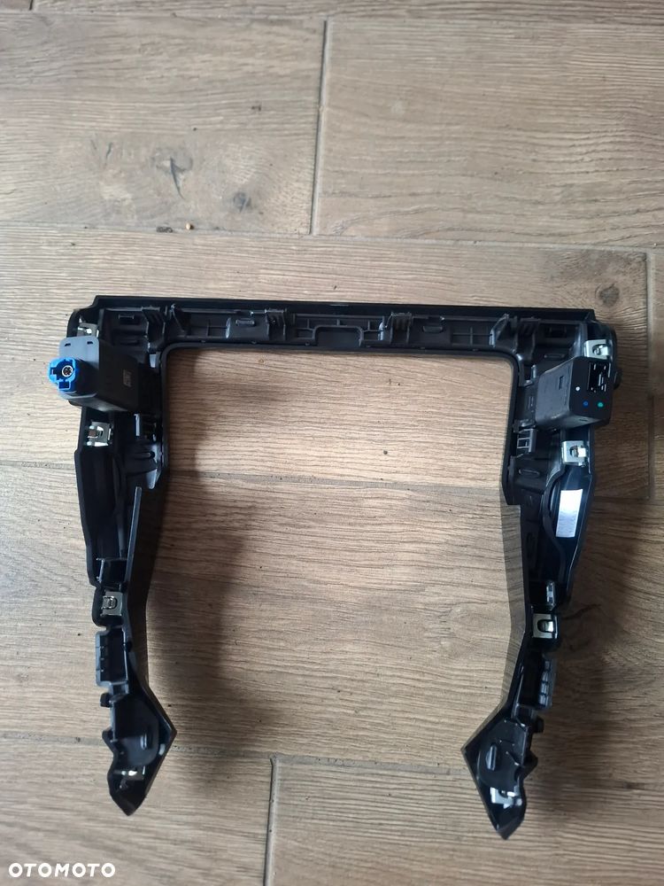 Peugeot 2008 konsola z gniazdami port USB MOU023880 9848394780 - 2