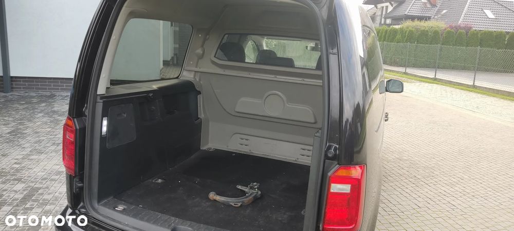 Volkswagen Caddy Maxi 1.4 TSI Highline - 22