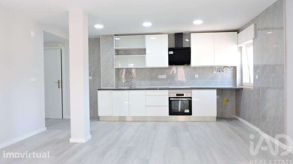 Apartamento em Corroios - Grande imagem: 5/23