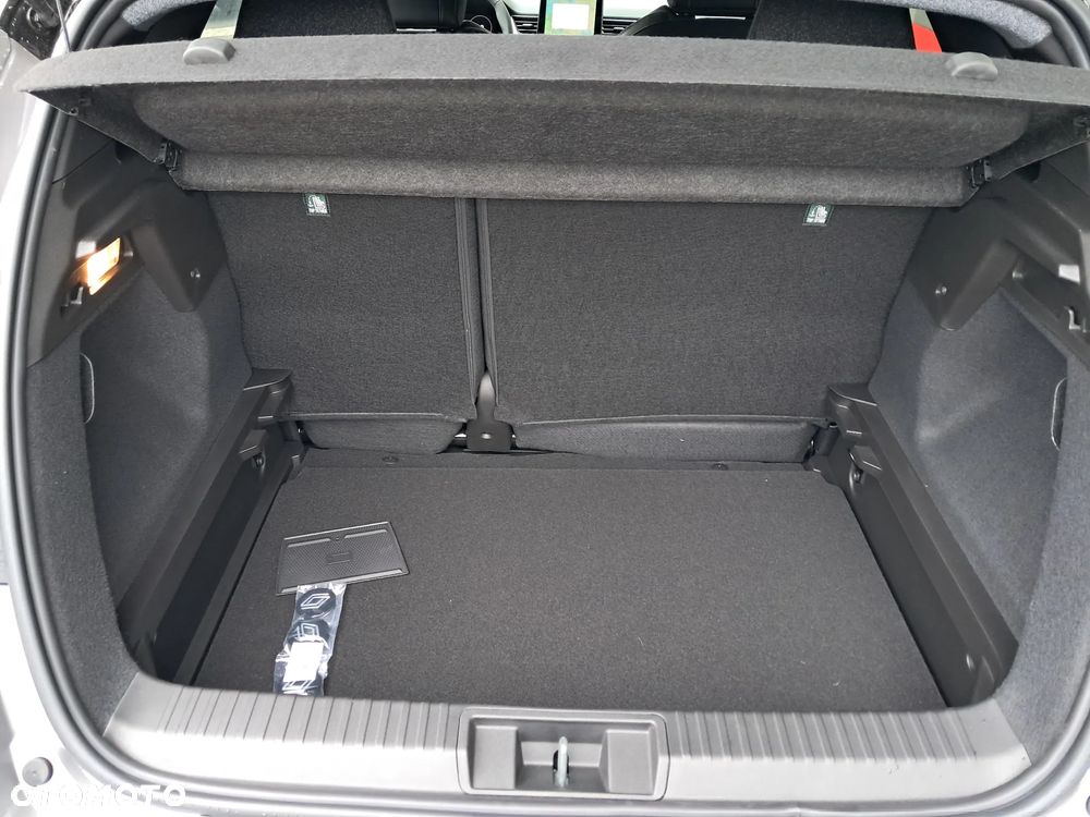 Renault Captur 1.3 TCe mHEV Techno EDC - 8