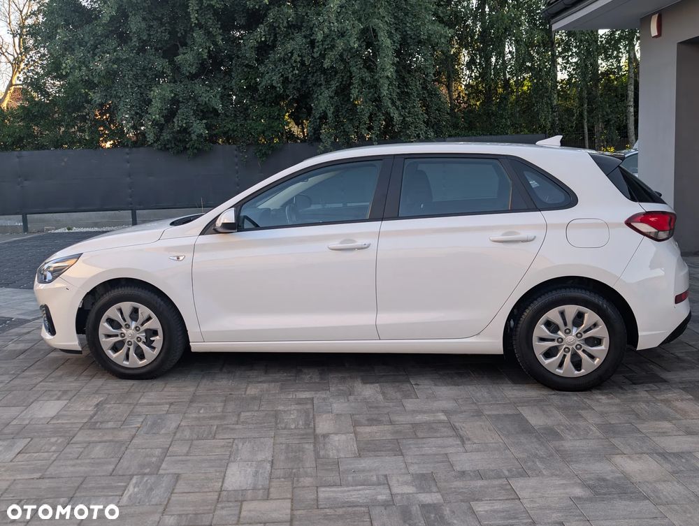 Hyundai i30 1.0 T-GDI Classic + - 9