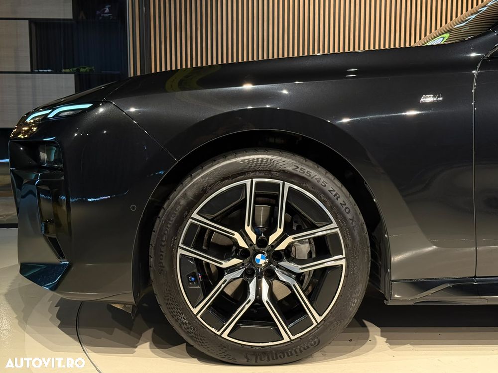 BMW Seria 7 - 21