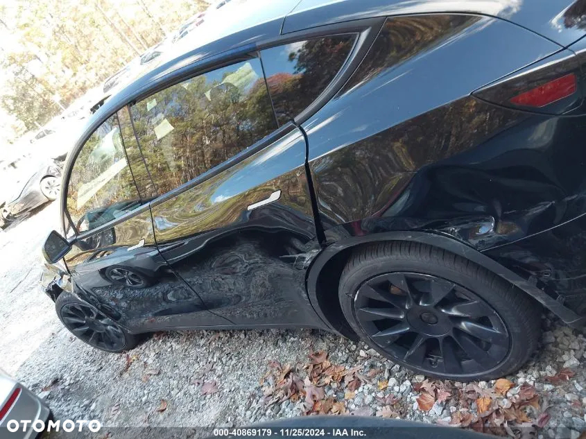 Tesla Y Model Long Range Dual Motor AWD