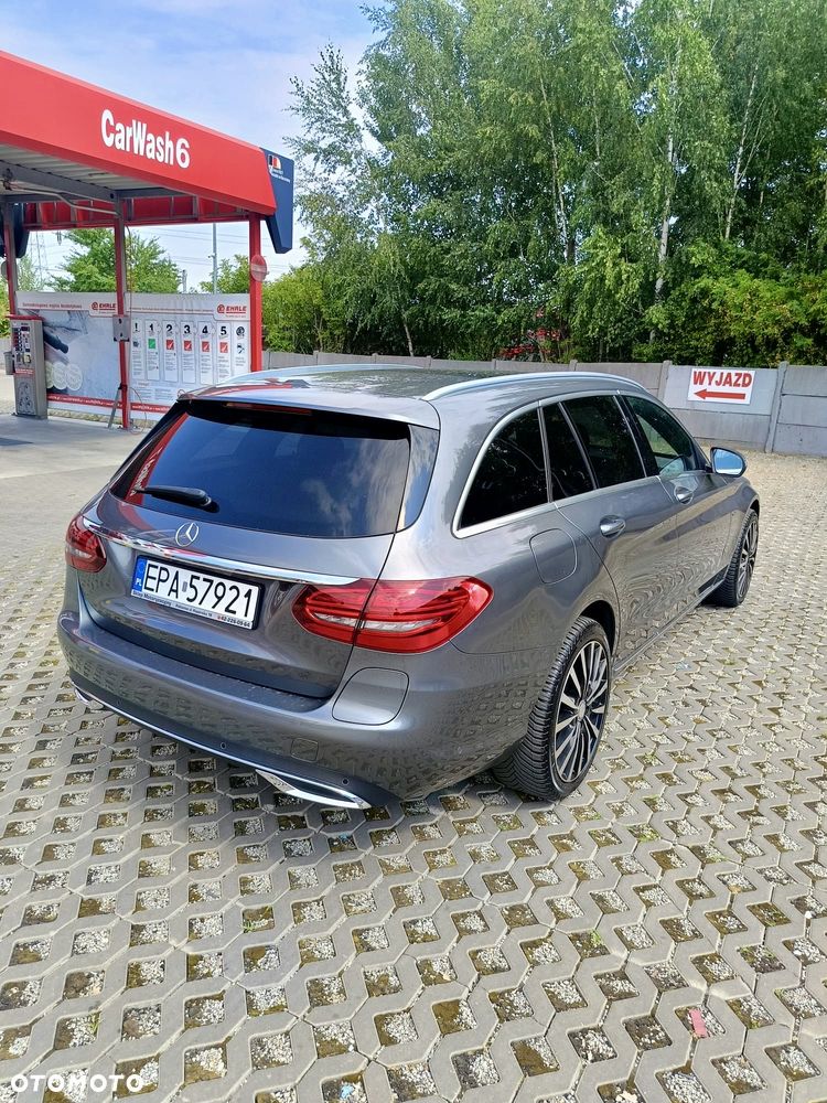 Mercedes-Benz Klasa C 300 de 9G-TRONIC - 4