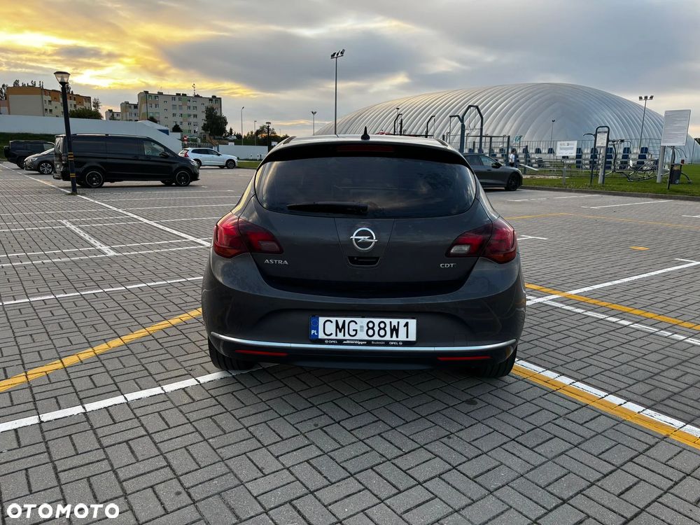 Opel Astra 1.7 CDTI Cosmo - 5