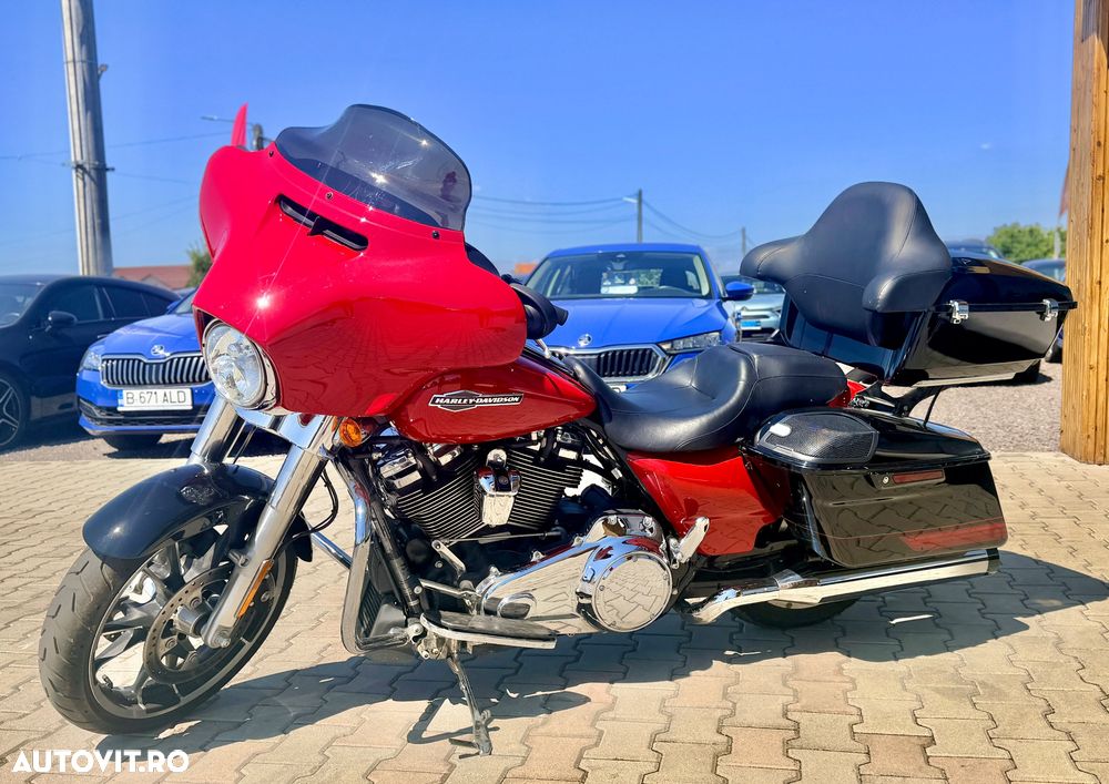 Harley-Davidson S Street Glide Special - 2