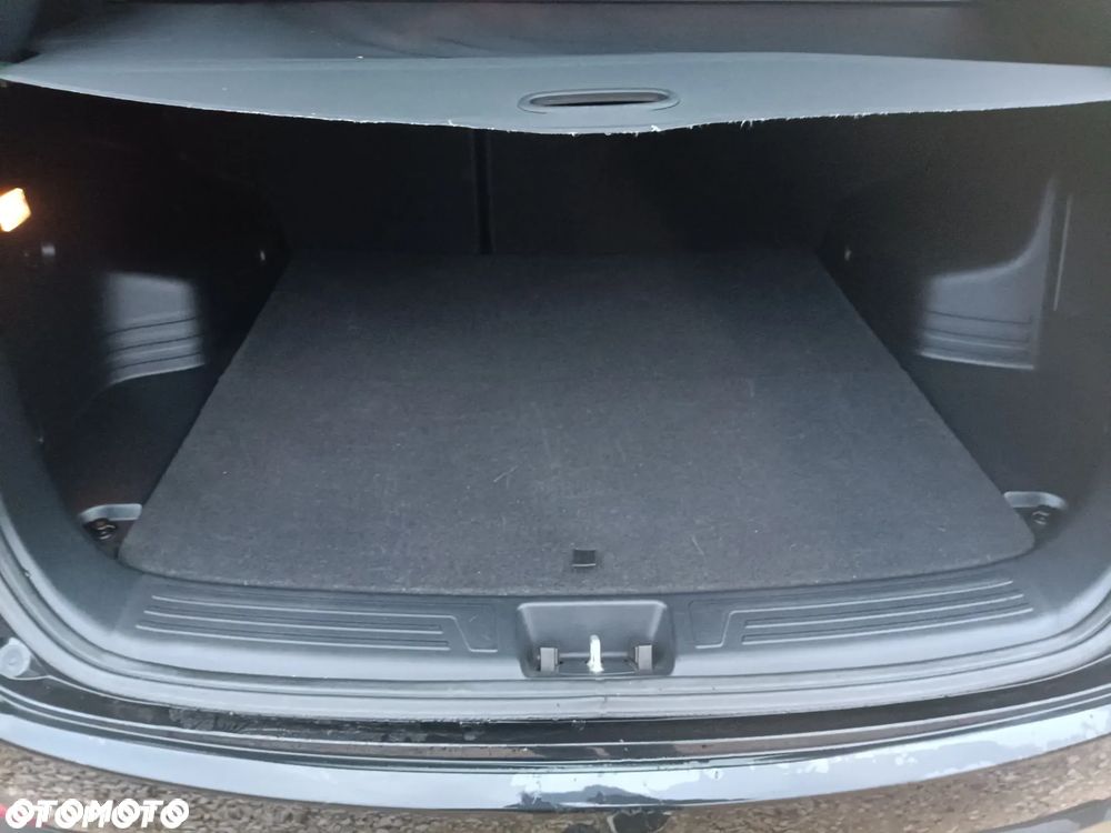 Renault Captur (ENERGY) dCi 90 EDC BOSE EDITION - 16