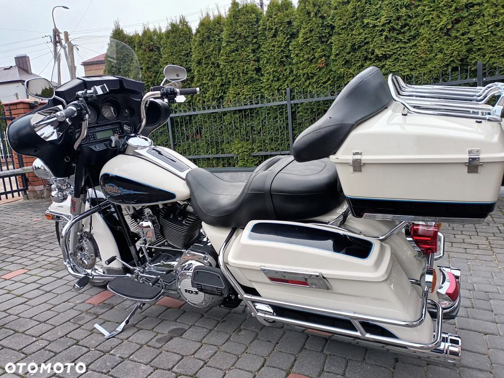 Harley-Davidson FLH Electra Glide - 9
