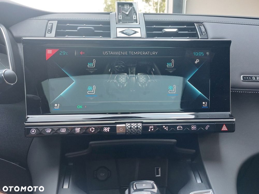 DS Automobiles DS 7 Crossback - 26