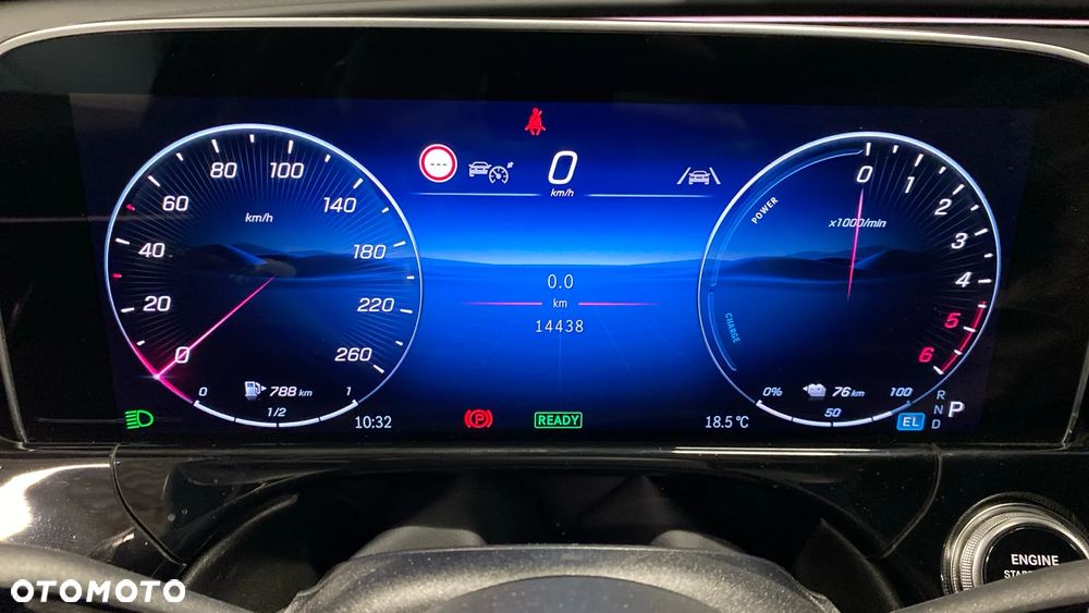 Mercedes-Benz Klasa E 300 de PHEV 4-Matic AMG 9G-Tronic - 12