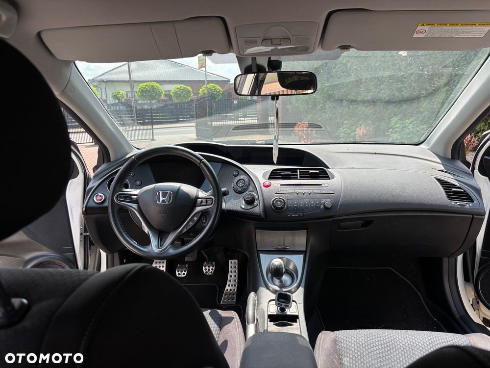 Honda Civic 1.8i-VTEC Sport - 10