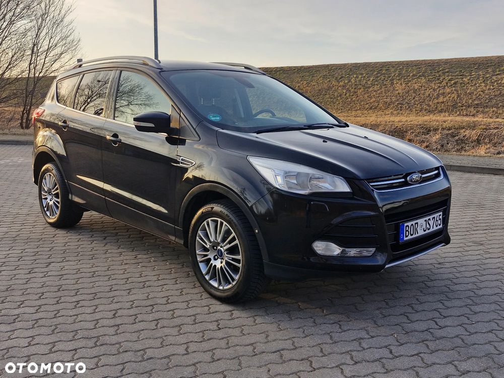 Ford Kuga 2.0 TDCi 4x4 Titanium - 2