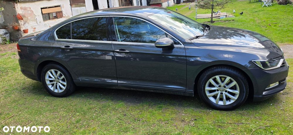 Volkswagen Passat 2.0 TDI SCR Comfortline - 2